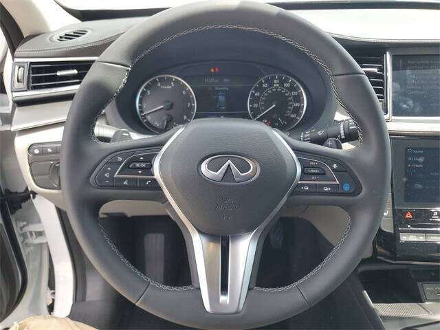 2025 Infiniti QX50 Luxe