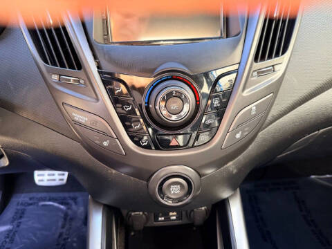 2016 Hyundai Veloster