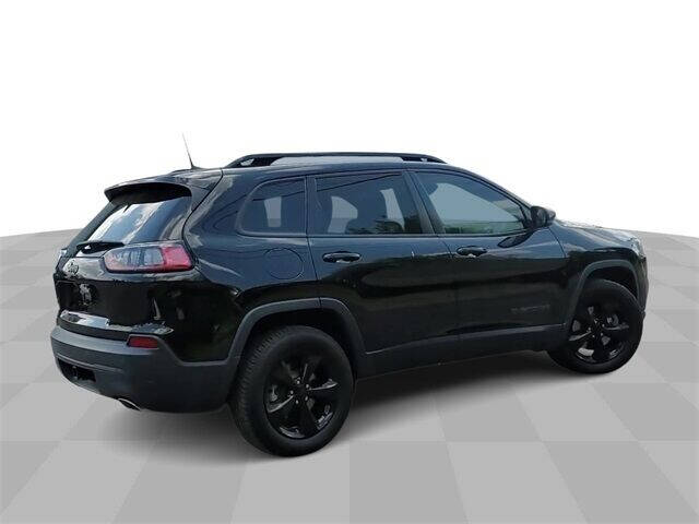 2019 Jeep Cherokee for sale at Bowman Auto Center in Clarkston, MI