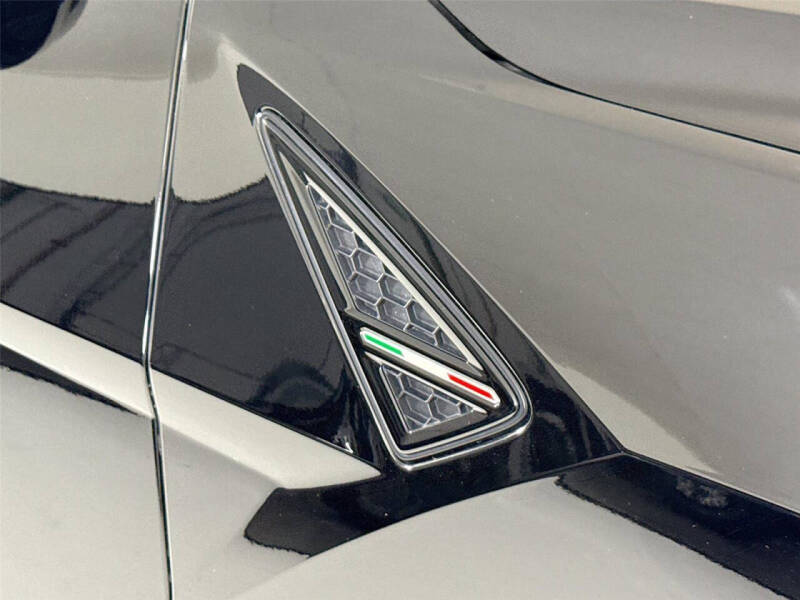 2020 Lamborghini Urus