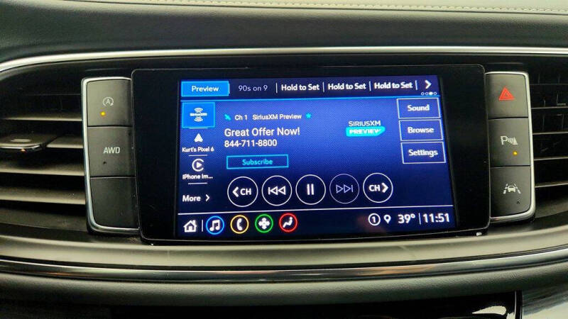 2022 Buick Enclave Essence