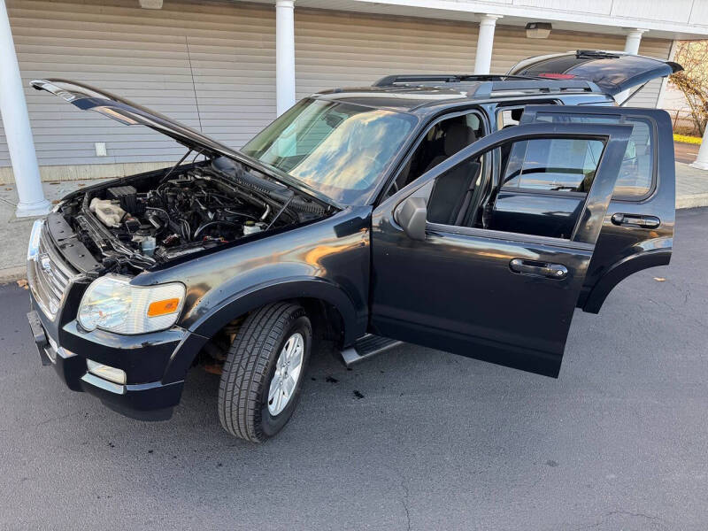 2010 Ford Explorer XLT
