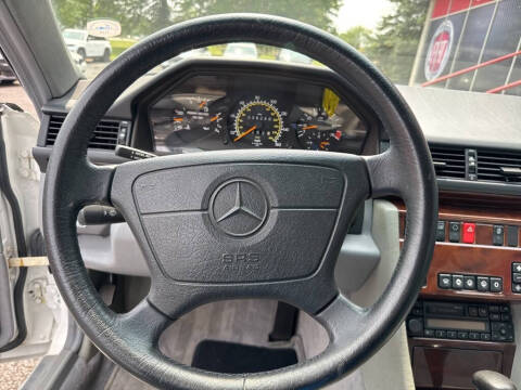 1995 Mercedes-Benz E-Class E 320