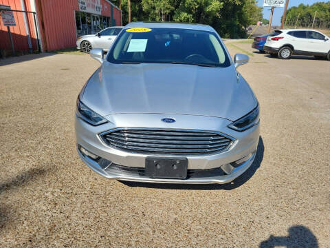 2018 Ford Fusion for sale at MENDEZ AUTO SALES in Tyler TX