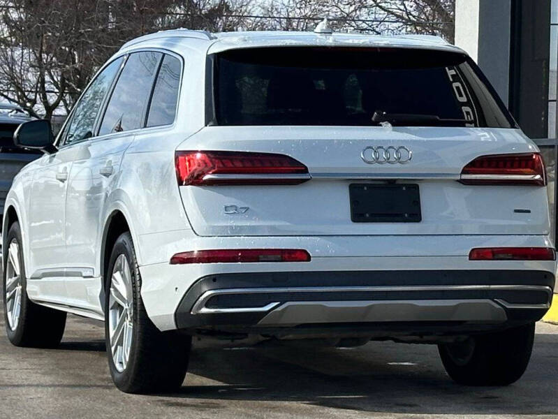 2022 Audi Q7 quattro Premium Plus 55 TFSI