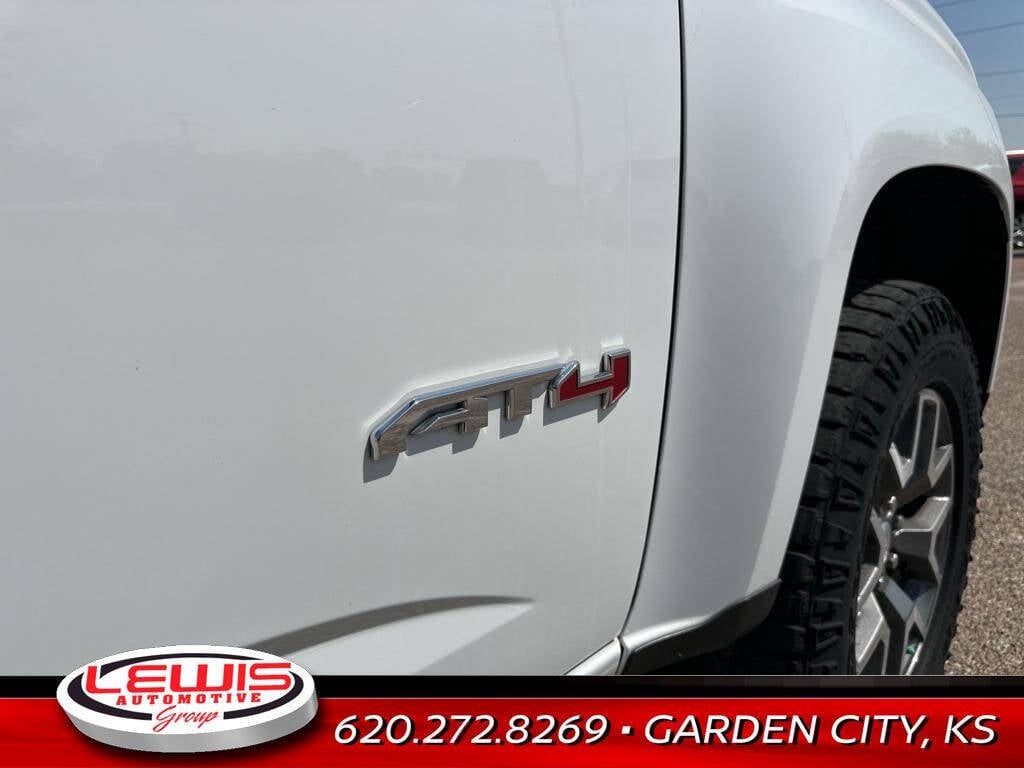 2021 GMC Canyon for sale at Lewis Chevrolet of Garden City in Garden City, KS