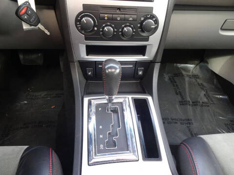 2007 Dodge Charger SRT-8