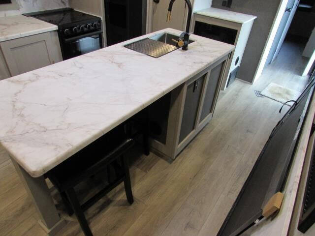 2024 Forest River T322 VIEW