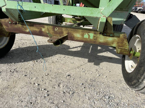 2026 Parker 2600 Gravity Wagon