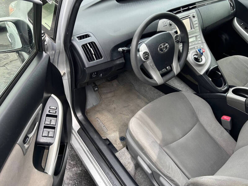 2013 Toyota Prius Two