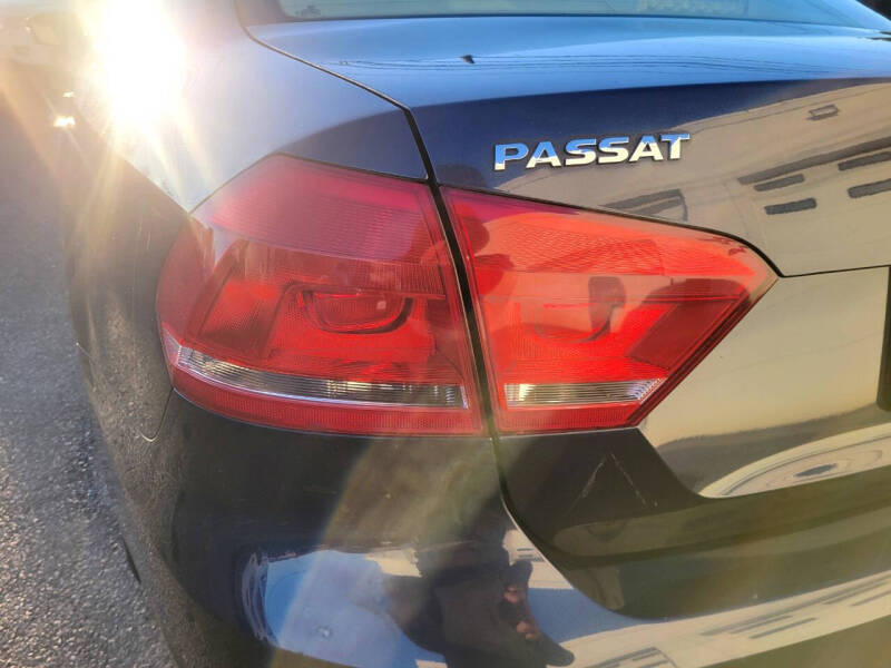 2013 Volkswagen Passat SE PZEV
