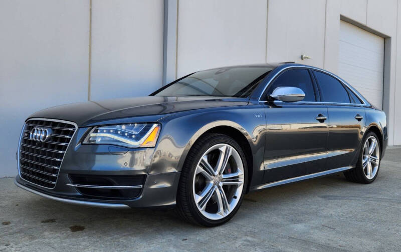 2013 Audi S8 4.0T quattro