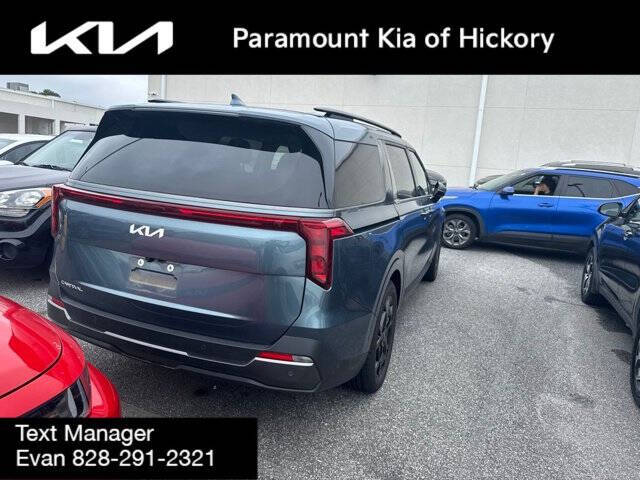 2025 Kia Carnival SX