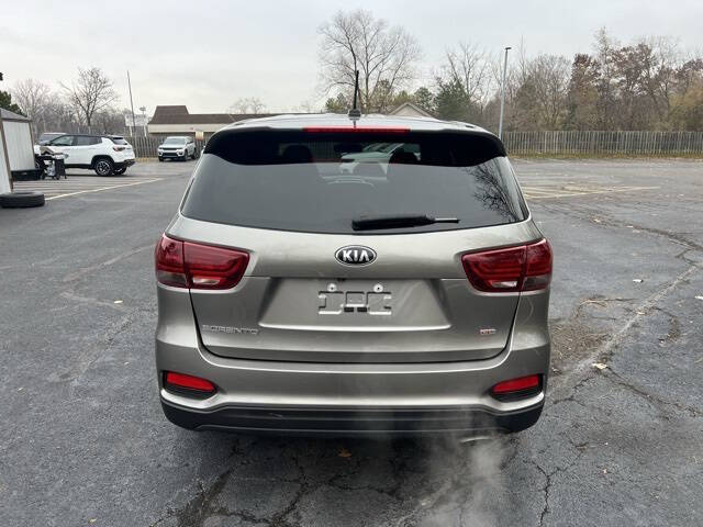 2019 Kia Sorento LX