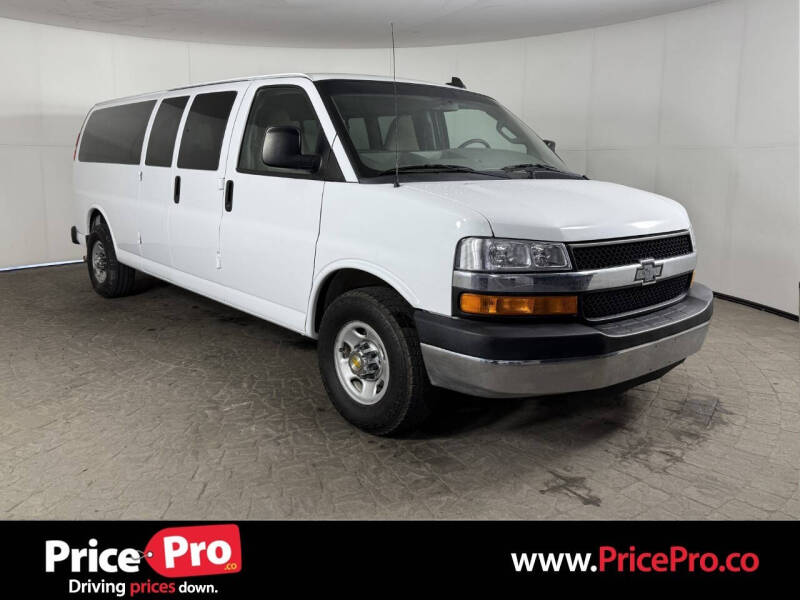2016 Chevrolet Express LT 3500