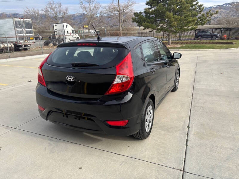 2016 Hyundai Accent SE