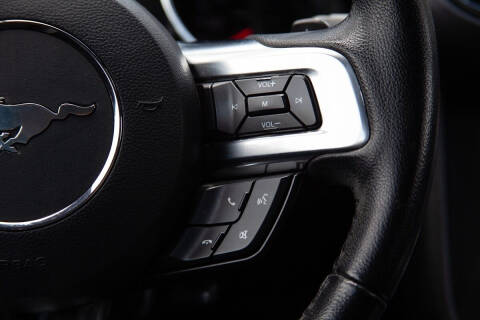 2016 Ford Mustang V6