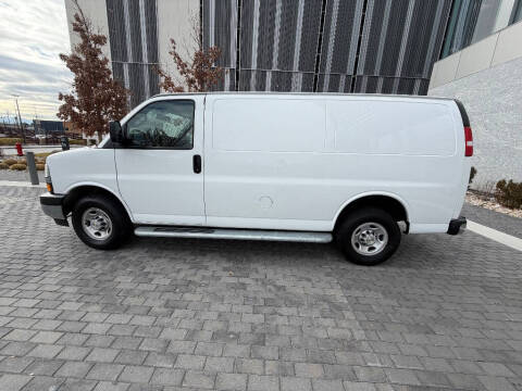 2024 Chevrolet Express 2500
