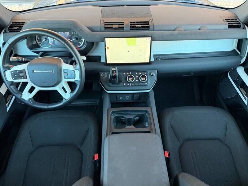 2022 Land Rover Defender 90 Standard