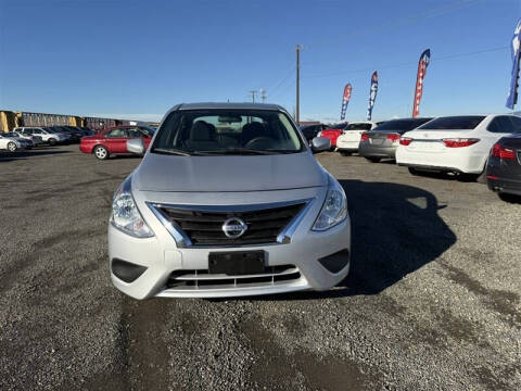 2018 Nissan Versa