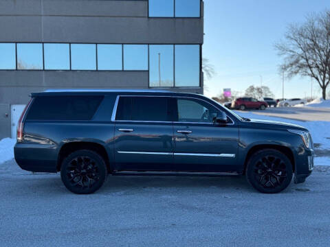 2019 Cadillac Escalade ESV Platinum
