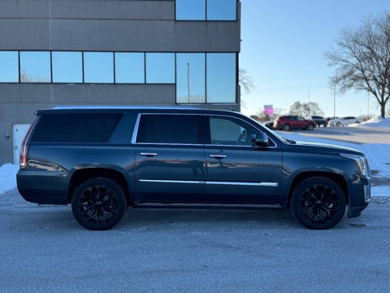 2019 Cadillac Escalade ESV Platinum