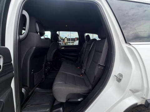 2019 Jeep Grand Cherokee Laredo E