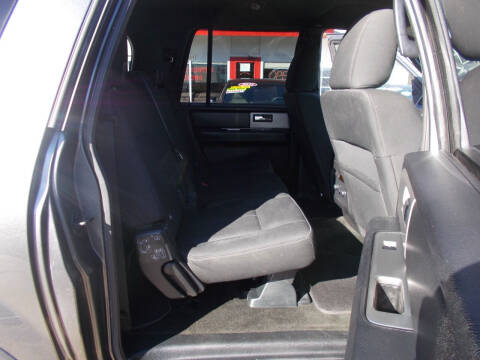 2017 Ford Expedition EL XLT