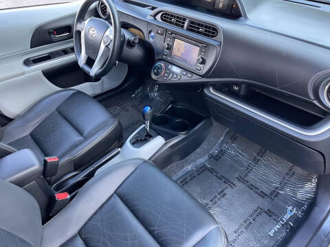 2014 Toyota Prius c