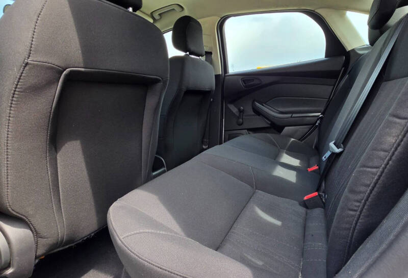 2016 Ford Focus S