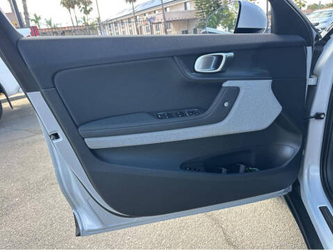 2021 Polestar 2 Launch Edition