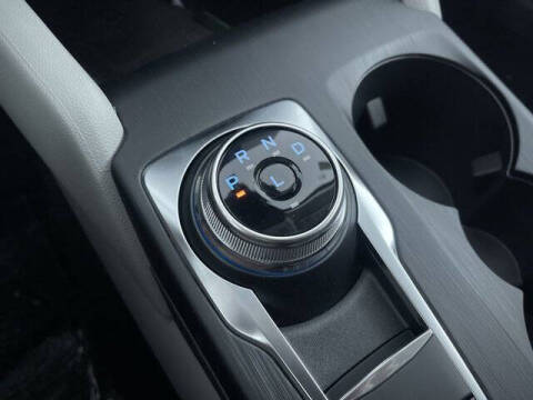 2026 Ford Escape Platinum