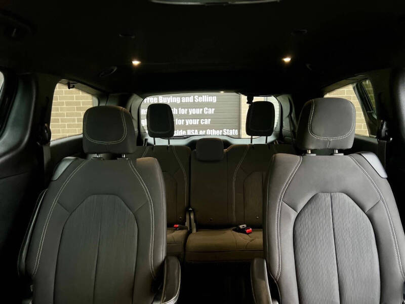 2019 Chrysler Pacifica Touring Plus