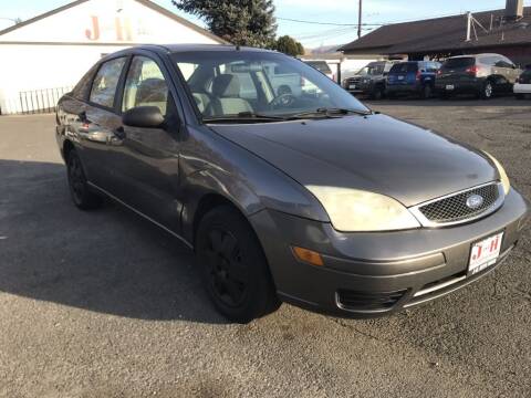2007 Ford Focus for sale at J and H Auto Sales in Union Gap WA