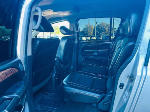2013 Nissan Armada