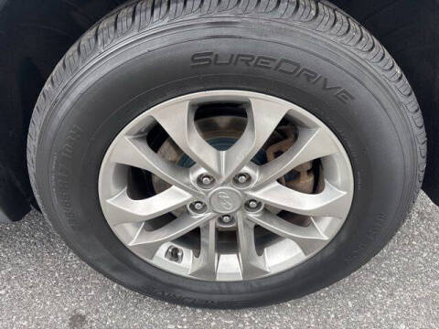 2019 Hyundai Santa Fe SE 2.4L
