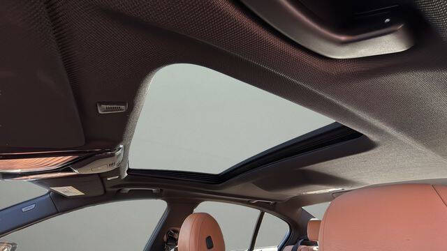 2018 BMW 5 Series 530e iPerformance