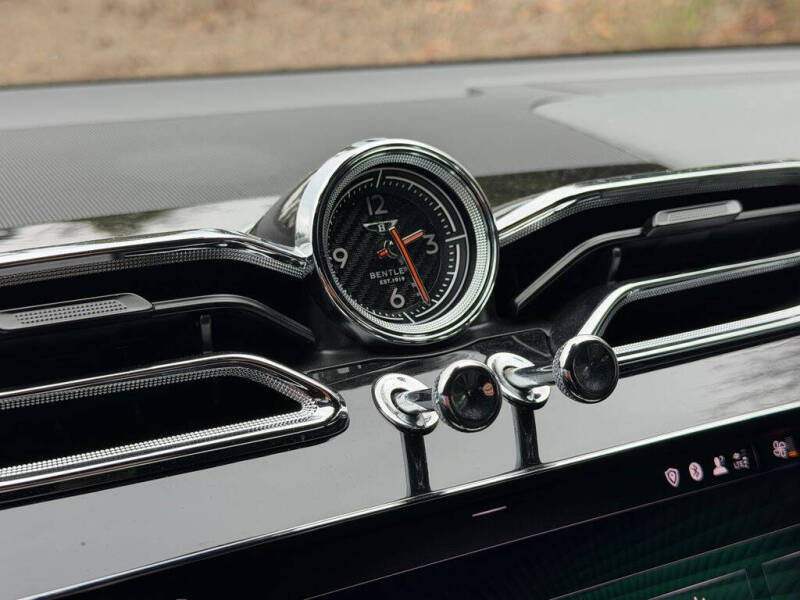 2021 Bentley Bentayga V8