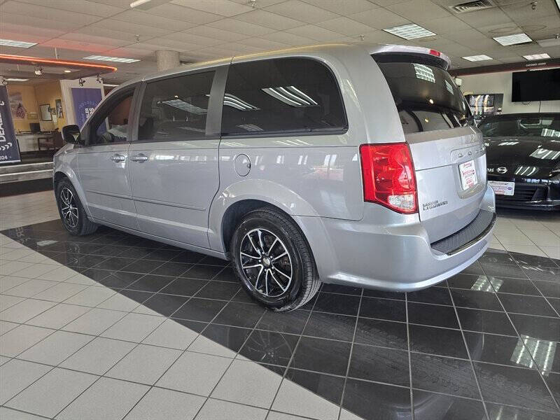 2017 Dodge Grand Caravan SE