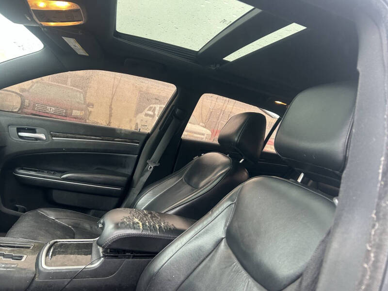 2011 Chrysler 300 C