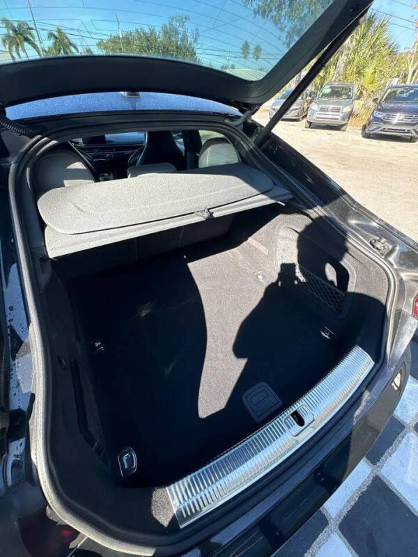 2018 Audi S5 Sportback 3.0T quattro Prestige