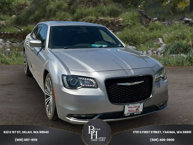 2018 Chrysler 300 S