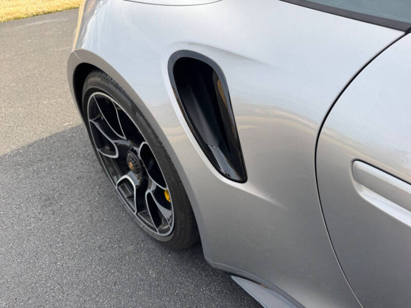Image 7 of 2022 Porsche 911 Turbo S