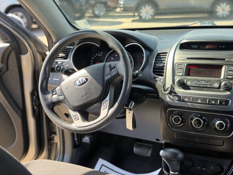 2014 Kia Sorento LX