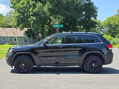 2018 Jeep Grand Cherokee Laredo E