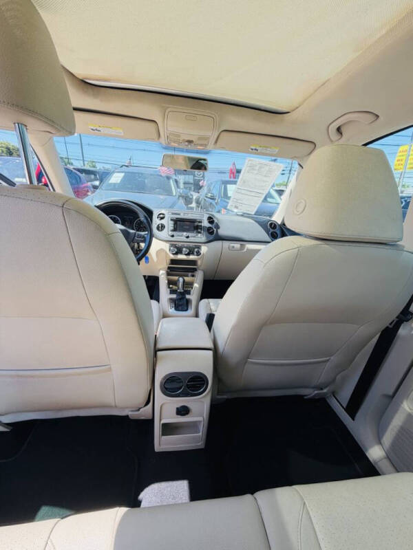 2012 Volkswagen Tiguan
