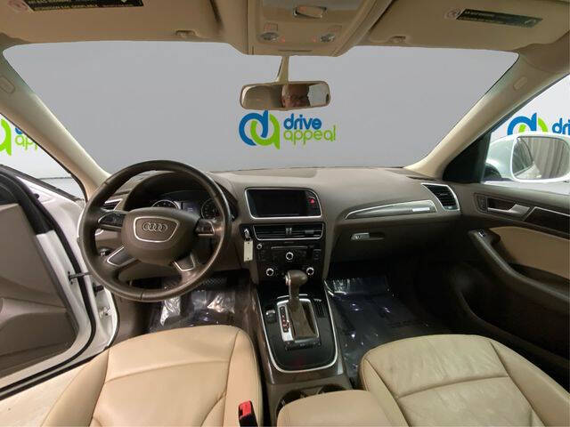 2014 Audi Q5 2.0T quattro Premium