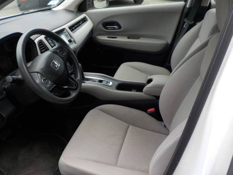 2017 Honda HR-V LX