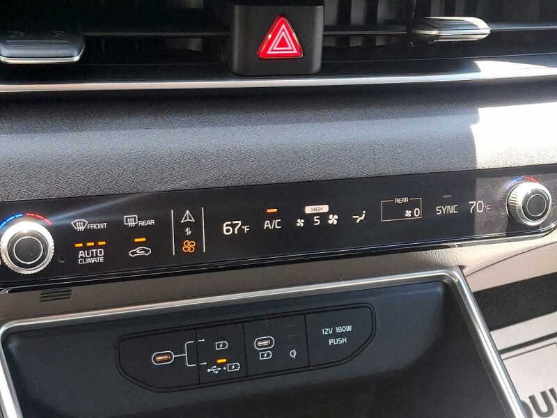 2026 Kia Carnival EX