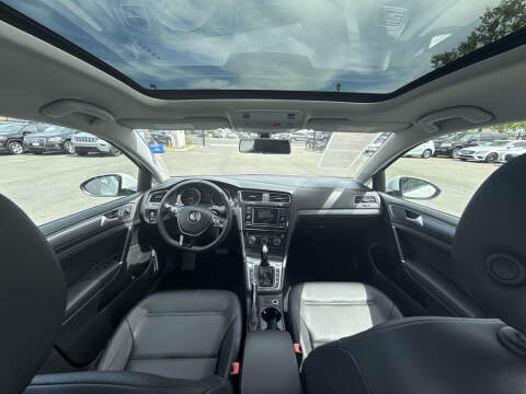 2020 Volkswagen Golf TSI